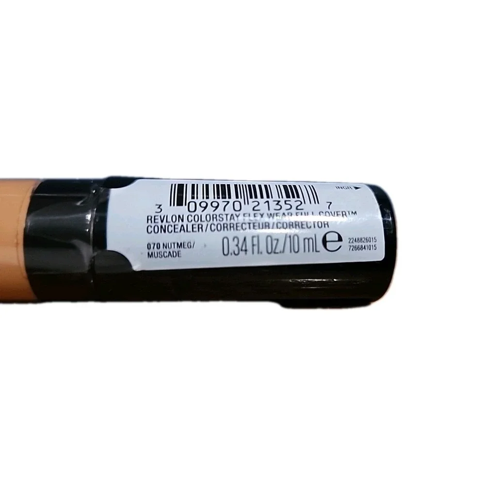 Revlon ColorStay Flex Wear Concealer Nutmeg 0.34 fl oz Pack of‎ 1